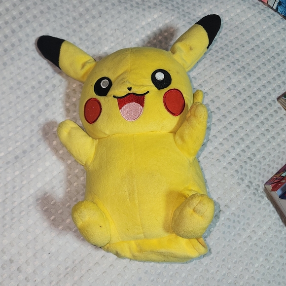 Pokemon Other - POKEMON GUC MY FRIEND PIKACHU TALKING PLUSH TOY COLLECTIBLE